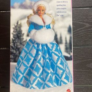 Vintage NRFB ❄️ Winter Renaissance Barbie Doll